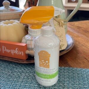 NEW - unopened Scentsy Bathroom Cleaner in Fiesta Lime - 16 fl. oz.